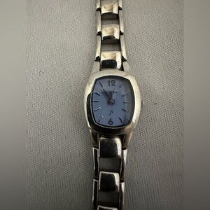 Fossil ladies F2 silver tone watch with lavender face